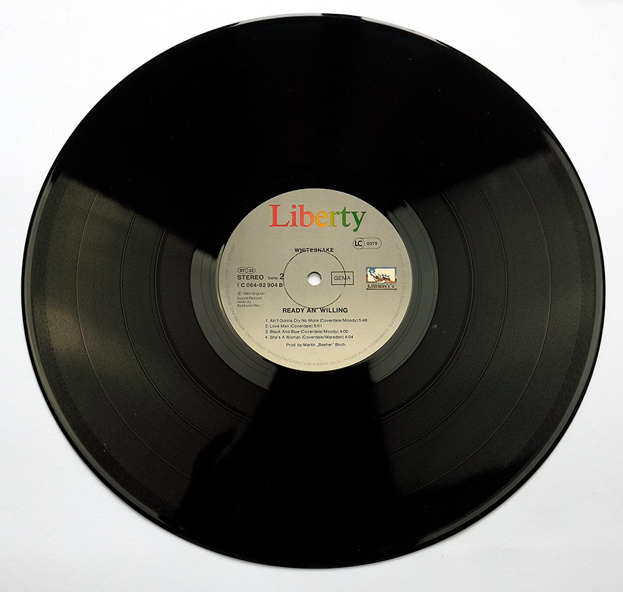 Photo of 12" LP Record Side Two WHITESNAKE - Ready and Willing (Germany)  Vinyl Record Gallery https://vinyl-records.nl//